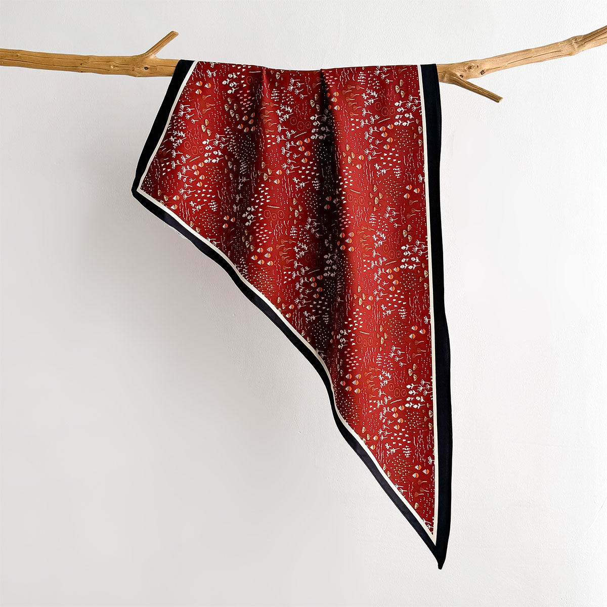 Квадратный шарф с цветочным пр – обзор и цена Scarf Silk Square
