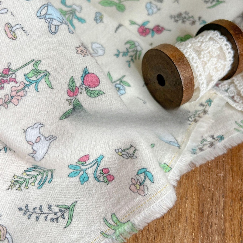 Ткани из вискозы с цветочным п – обзор и цена Woven Scarf Blanket